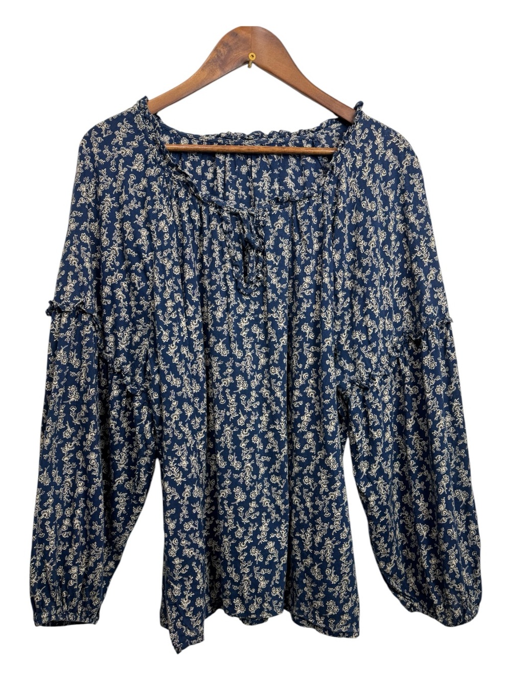 Women’s Navy Floral Peasant Prairie Blouse Flowy